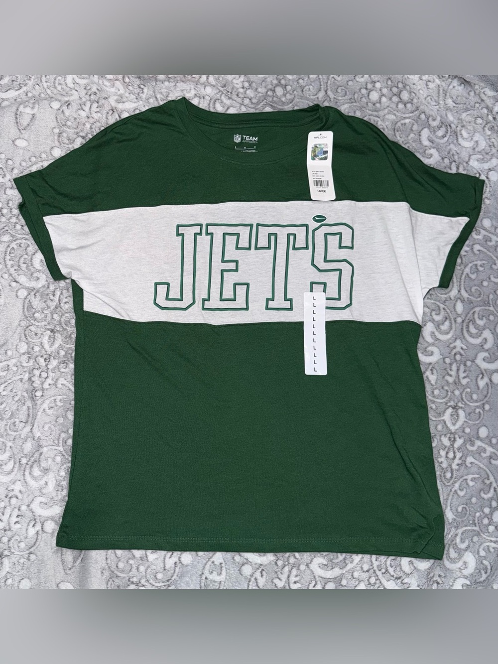 🏈 New York Jets NFL Women’s Color Block T-Shirt – Large – NWT